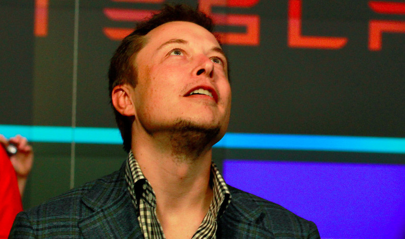 Elon Musk lanza concurso: 100 millones de dólares a quien desarrolle tecnología para eliminar dióxido de carbono