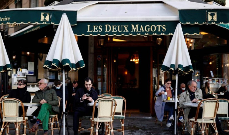 Francia reabre cafés y museos tras cierre de 6 meses Francia reabre cafés y museos tras cierre de 6 meses