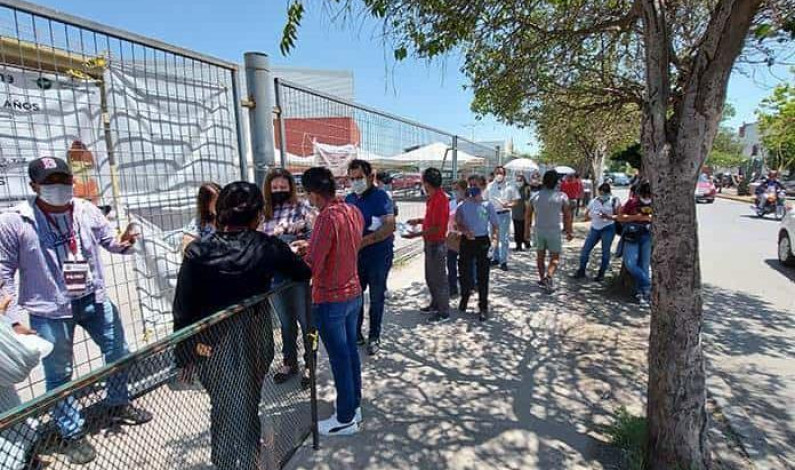 Se registraron aglomeraciones en vacunación Se registraron aglomeraciones en vacunación