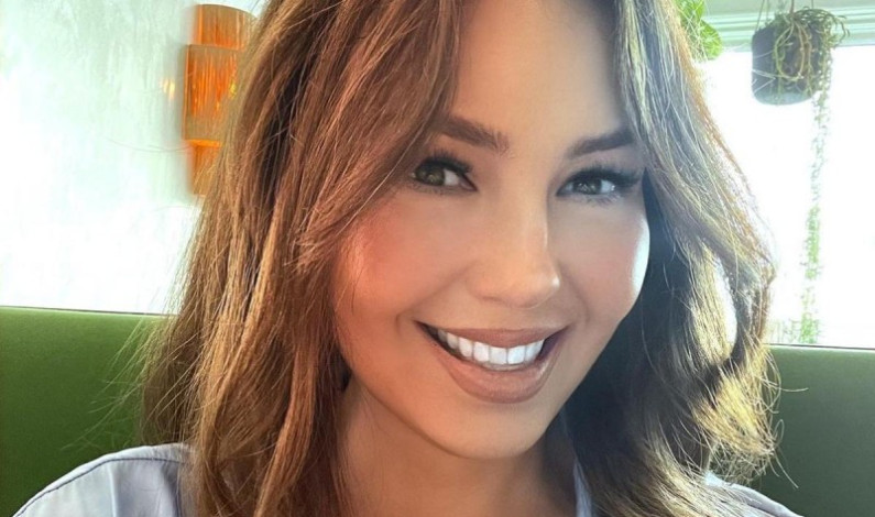 ¡Costeñita soy! Thalía revive el look que vestía en ‘Marimar’ hace 28 años ¡Costeñita soy! Thalía revive el look que vestía en ‘Marimar’ hace 28 años