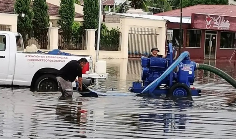Intensas lluvias provocan inundaciones en Quintana Roo