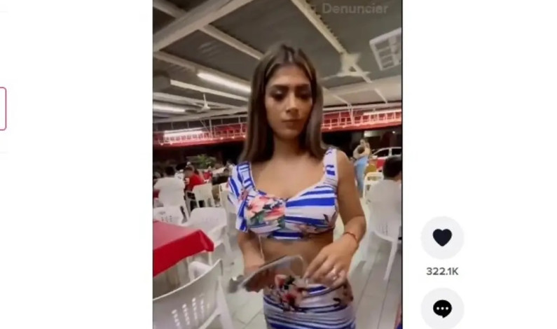 Exhiben a Kimberly Flores llevándose propina que Edwin Luna dejó a mesero Exhiben a Kimberly Flores llevándose propina que Edwin Luna dejó a mesero