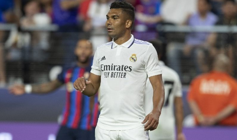 Casemiro analiza una oferta del Manchester United Casemiro analiza una oferta del Manchester United