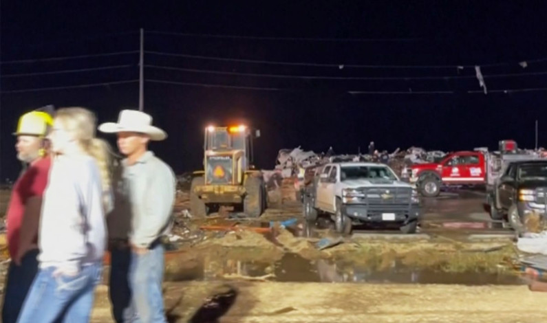 Tornado en el norte Texas deja al menos 4 muertos y 10 heridos
