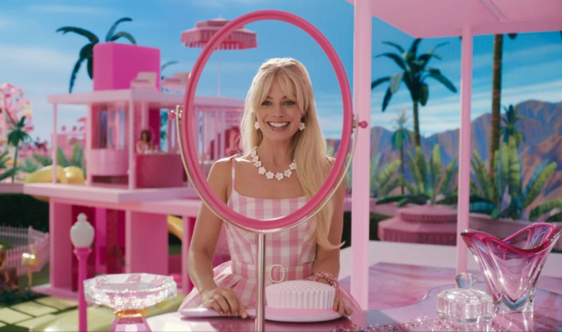 CRÍTICA DE ‘BARBIE’ (2023): PELÍCULA CON ROBBIE Y GOSLING