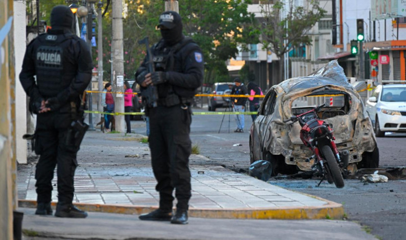 Coche bomba estalla en Quito sin dejar víctimas Coche bomba estalla en Quito sin dejar víctimas