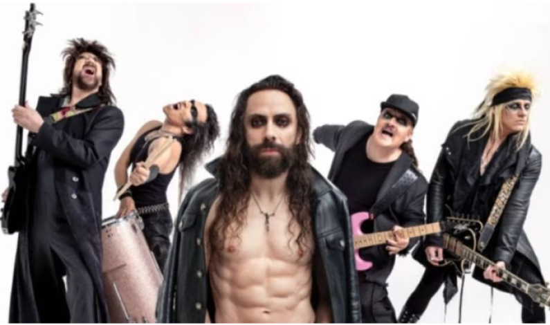 Jay de la Cueva explica por qué deja Moderatto: ‘Me seduce muchísimo la evolución’ Jay de la Cueva explica por qué deja Moderatto: ‘Me seduce muchísimo la evolución’