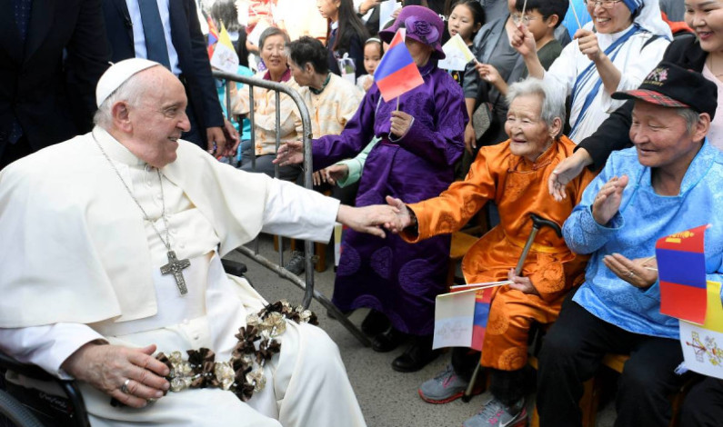 Papa Francisco llega a Mongolia: envía mensaje de «unidad y paz» a China