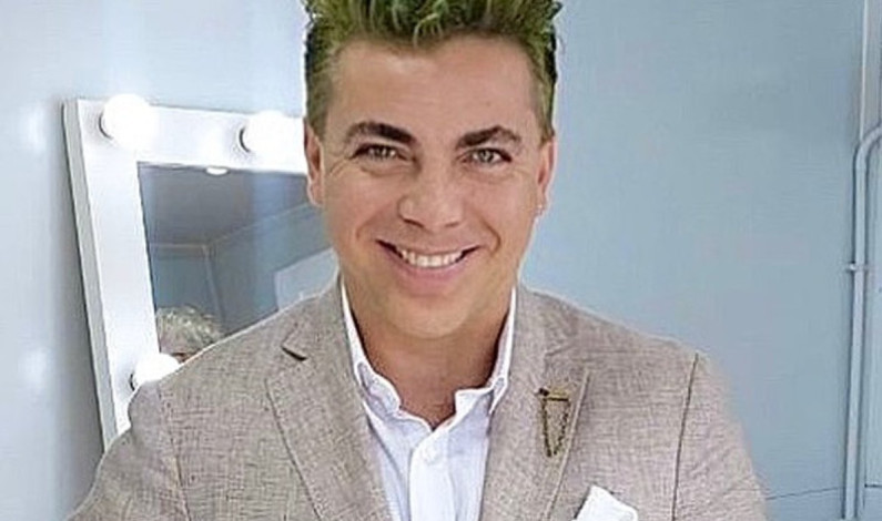 Cristian Castro dice que parece «una señora» tras cambios en su rostro Cristian Castro dice que parece «una señora» tras cambios en su rostro