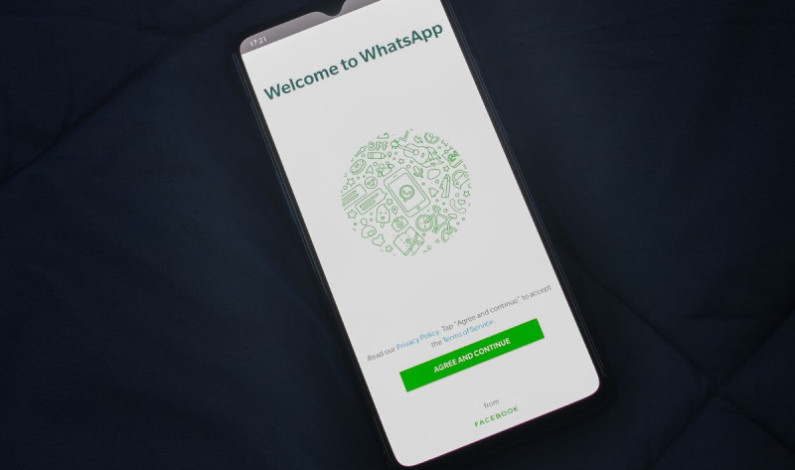 WhatsApp habilita el uso en la web sin necesidad de código QR WhatsApp habilita el uso en la web sin necesidad de código QR