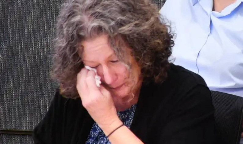 Australiana es indultada por la muerte de sus cuatro hijos tras pasar 20 años en prisión Australiana es indultada por la muerte de sus cuatro hijos tras pasar 20 años en prisión