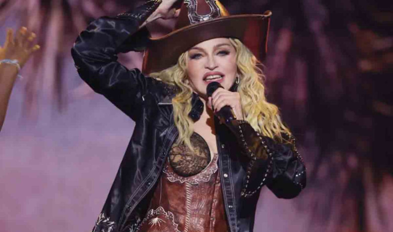 Madonna revela que estuvo en coma inducido por 48 horas tras una insuficiencia pulmonar y renal Madonna revela que estuvo en coma inducido por 48 horas tras una insuficiencia pulmonar y renal