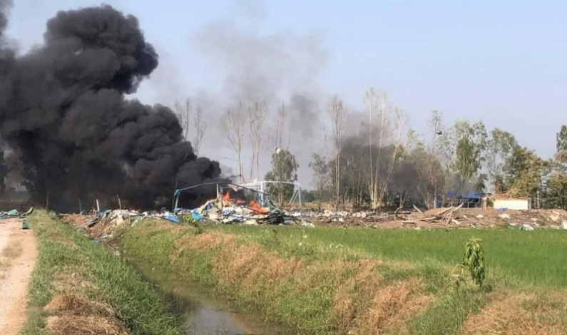 Explota fábrica de fuegos artificiales en Tailandia; deja 23 muertos Explota fábrica de fuegos artificiales en Tailandia; deja 23 muertos
