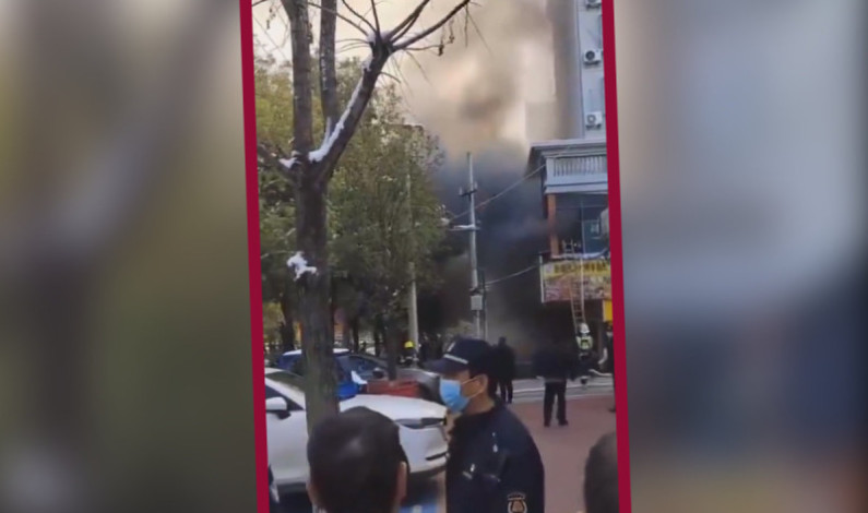 Incendio en una tienda en China deja al menos 39 muertos Incendio en una tienda en China deja al menos 39 muertos