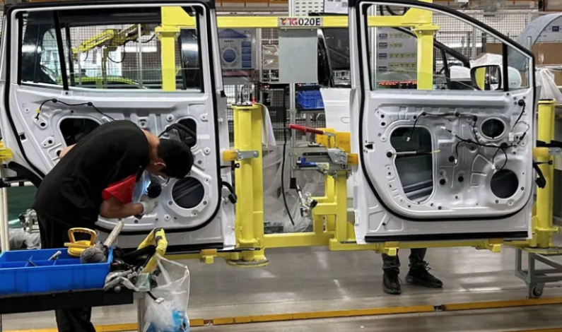 EU prohíbe los autos con componentes y software de China o Rusia EU prohíbe los autos con componentes y software de China o Rusia