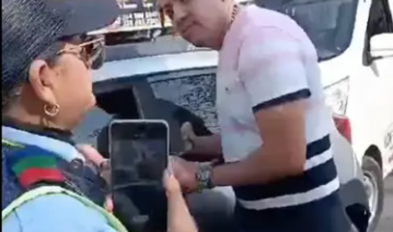 Hombre quería escapar de la policía y termina machucándose los dedos Hombre quería escapar de la policía y termina machucándose los dedos