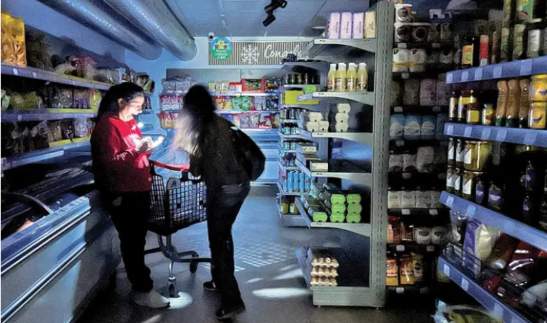 Apagón deja a millones sin luz, trenes, estufas… afecta seis países de Europa Apagón deja a millones sin luz, trenes, estufas… afecta seis países de Europa