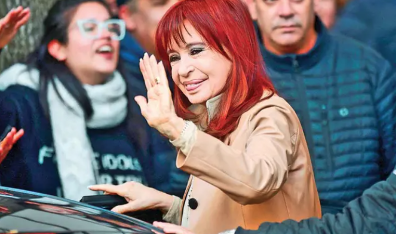 Cristina Fernández irá seis años a prisión Cristina Fernández irá seis años a prisión