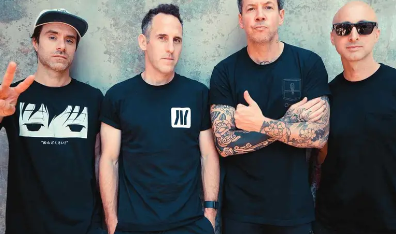 Simple Plan celebra 25 años con un documental que retrata su historia Simple Plan celebra 25 años con un documental que retrata su historia