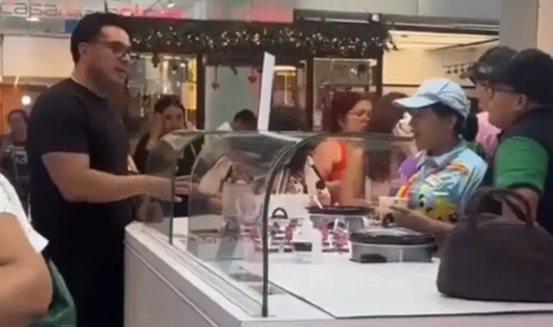 «Lord Helado»: Hombre hace escándalo en heladería por el orden de los toppings y se vuelve viral «Lord Helado»: Hombre hace escándalo en heladería por el orden de los toppings y se vuelve viral