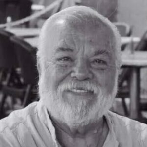 Muere Enrique Becker, actor de ‘Como dice el Dicho’ y ‘La Casa de las Flores’