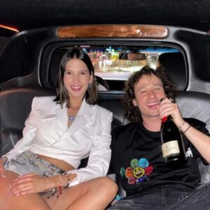 Multan con 6,930 pesos a Luisito Comunica por usar celular en el AICM