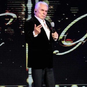 ‘Va a terminar en la cárcel’; Enrique Guzmán ratifica denuncia contra Frida Sofía