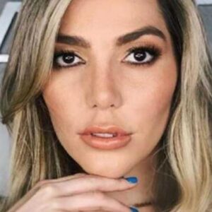 Aseguran que Alejandra Guzmán metió a Frida Sofía a un manicomio en su adolescencia