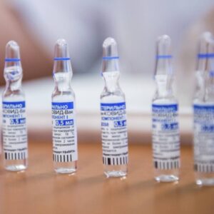 Vacuna Sputnik V protege contra todas las variantes covid: inventor