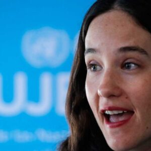 Ximena Sariñana dice que Danna Paola la golpeó cuando eran niñas.