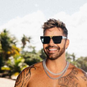 Ricky Martin podría pasar hasta 50 años en la cárcel tras acusaciones.