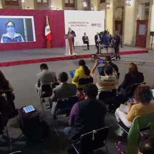 AMLO instruye construir muro de concreto en mina de Coahuila