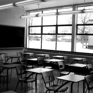 Elimina SEP grados escolares en primarias y secundarias