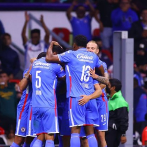Cruz Azul va a estrenar jersey ante Querétaro