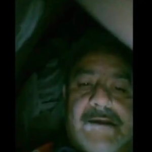 Creyó que moriría y se fotografió debajo de escombros tras sismo