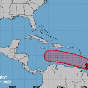 Sistema con 90% de probabilidad de ser huracĆ”n; podrĆa dirigirse a PenĆnsula de YucatĆ”n