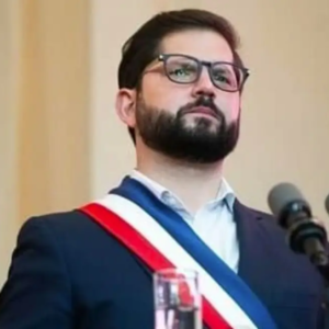 Presidente de Chile hace cambios en su gabinete tras rechazo a nueva Constitución