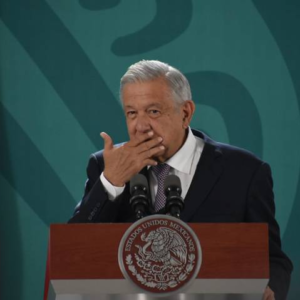 Admite AMLO retraso en investigación de homicidio de periodista y su hija en Tamaulipas
