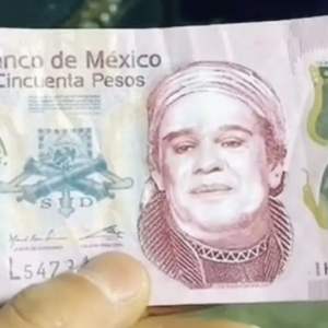 Circulan billetes de 50 falsos con cara de Juan Gabriel