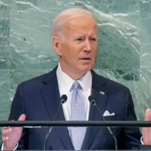 Partido de Biden podría perder elecciones de medio término en EU: Internacionalista