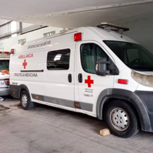 Cruz Roja tiene la mitad de sus ambulancias descompuestas, ¿qué frena su reparación?