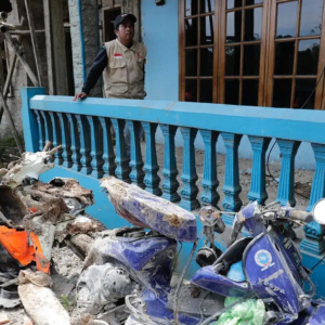 Indonesia cifra en 268 los muertos por el terremoto de magnitud 5,6