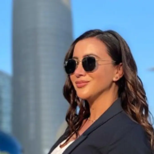 Mariazel vive incómodo momento con la policía de Qatar