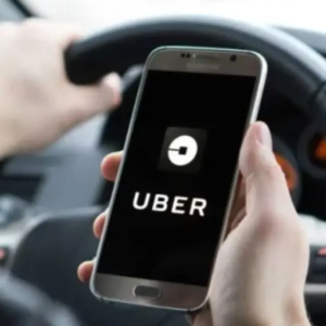 Tribunal resuelve a favor de Uber en Cancún: “Sus servicios no son transporte público”