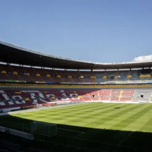 Por ley Antitabaco no se permite fumar en estadios de México