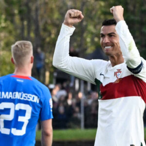 Cristiano celebra 200 partidos con Portugal con gol y victoria