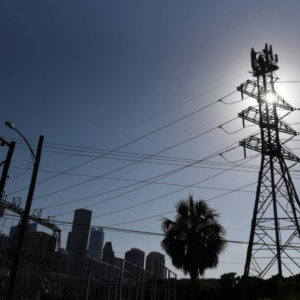 Ola de calor provoca récord en uso de electricidad en Texas