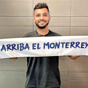 Tecatito Corona regresa a su primer hogar