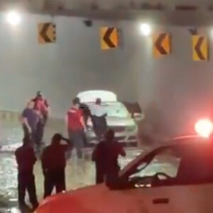 Enfermera y paciente mueren ahogados en inundación por lluvia de Guadalajara