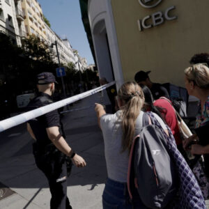 Desalojan varias calles del centro de Madrid por amenaza de bomba